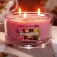 Yankee Candle din trandafiri